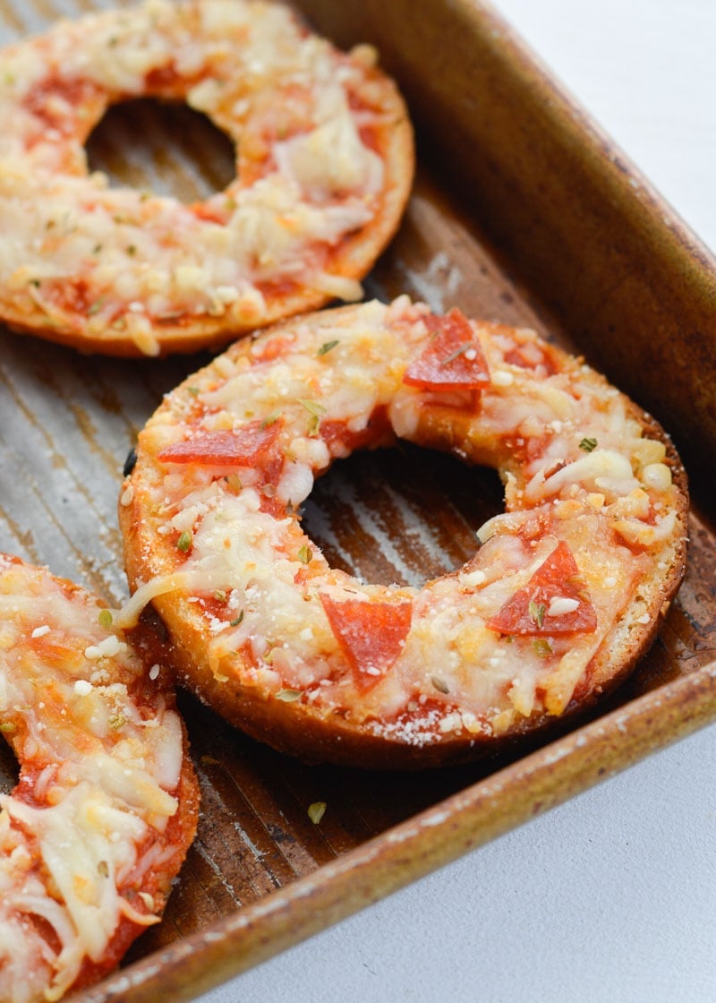 These Keto Pizza Bagels are the perfect low carb, gluten free pizza recipe. Each serving size has under 5 net carbs each and is sure to satisfy your pizza cravings!