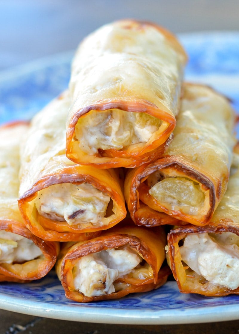 You can stack these Keto Green Chile Chicken Taquitos high and not worry about the carbs! Only 1.2 net carbs in the ENTIRE recipe, only 0.2 per taquito!