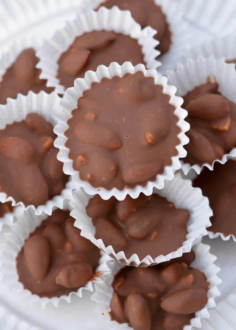 This Chocolate Almond Keto Crock Pot Candy is the perfect make-ahead dessert! Only 4 ingredients required, easy to store, and under 2 net carbs per piece! 