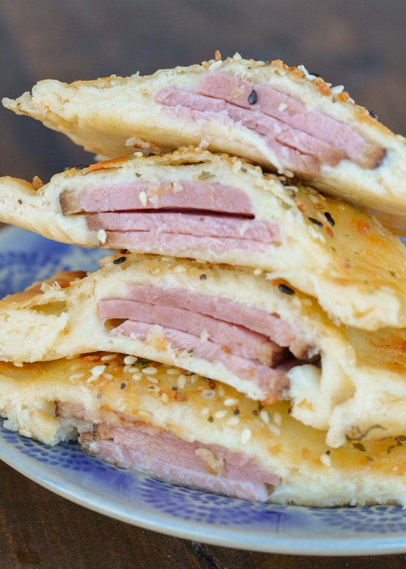 These Keto Ham and Cheese Calzones make the perfect meal prep lunch! Each cheesy calzone has just 3.5 net carbs!