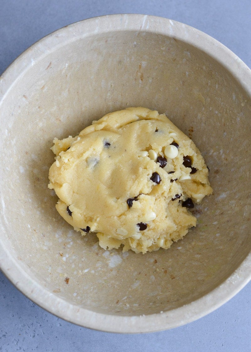 These super easy Keto Cake Mix Cookies require just four ingredients! Each soft and fluffy chocolate chip cookie has less than 2 net carbs each!