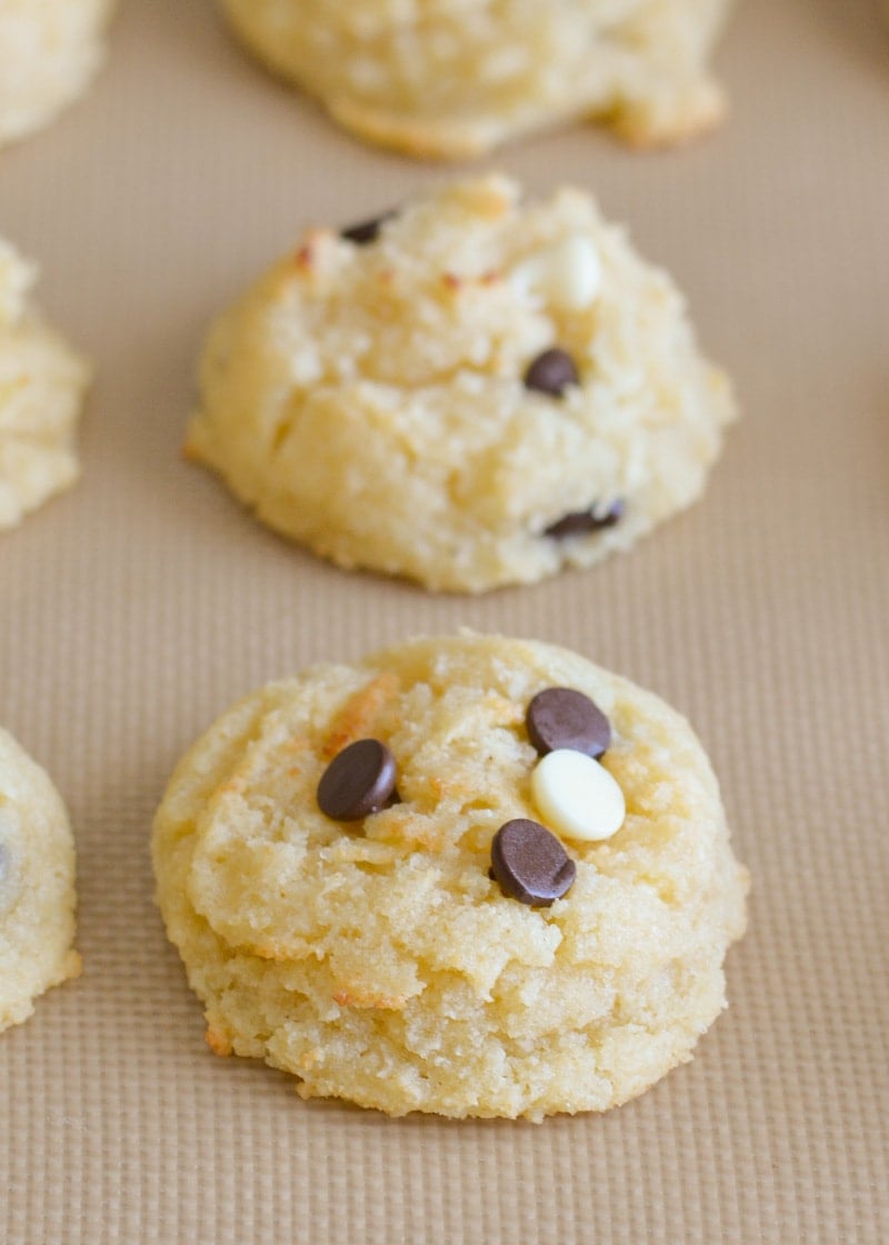 These super easy Keto Cake Mix Cookies require just four ingredients! Each soft and fluffy chocolate chip cookie has less than 2 net carbs each!