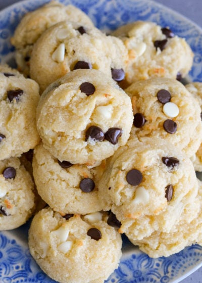 These super easy Keto Cake Mix Cookies require just four ingredients! Each soft and fluffy chocolate chip cookie has less than 2 net carbs each!