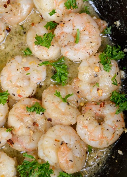 This easy Keto Shrimp Scampi is the perfect low-carb dinner! Under 2 net carbs per serving and ready in 10 minutes, this one pan meal is perfect for a busy weeknight!