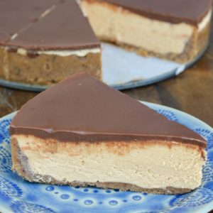 No Bake Peanut Butter Pie is the perfect easy dessert recipe! This sugar free, low carb pie features a cookie crust, creamy peanut butter filling and dark chocolate ganache!