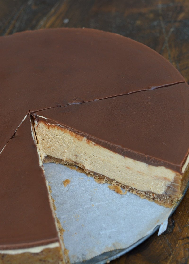 No Bake Peanut Butter Pie is the perfect easy dessert recipe! This sugar free, low carb pie features a cookie crust, creamy peanut butter filling and dark chocolate ganache!