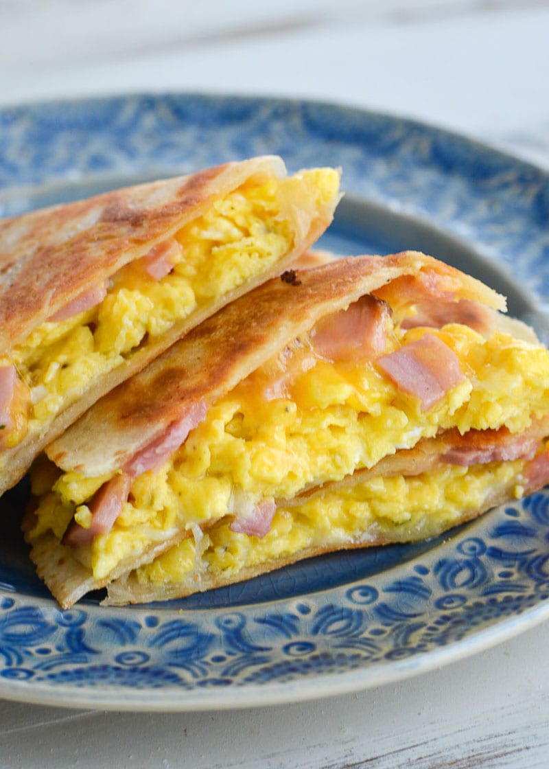 Make-Ahead Egg & Cheese Breakfast Sandwiches (with Keto Option