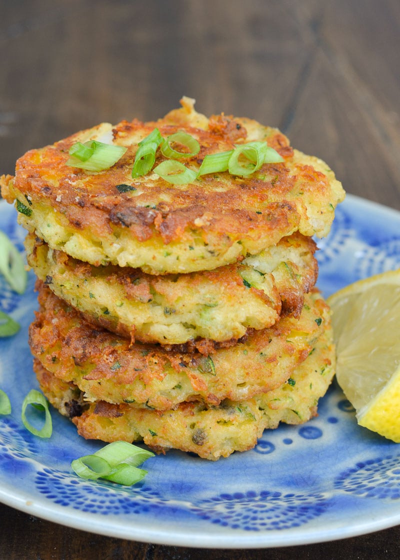 You will love these Zucchini Fritters! Made with fresh zucchini, and cheddar cheese, this delicious appetizer has only 2 net carbs each!