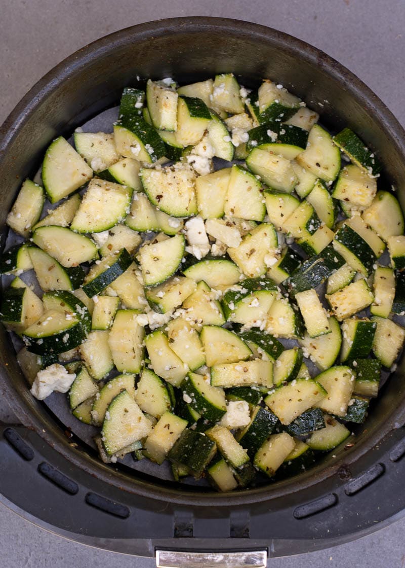 Air Fryer Zucchini with Feta is an easy, flavorful side dish that requires just a few basic ingredients! This keto side dish is ready in under 10 minutes and has less than 4 net carbs!