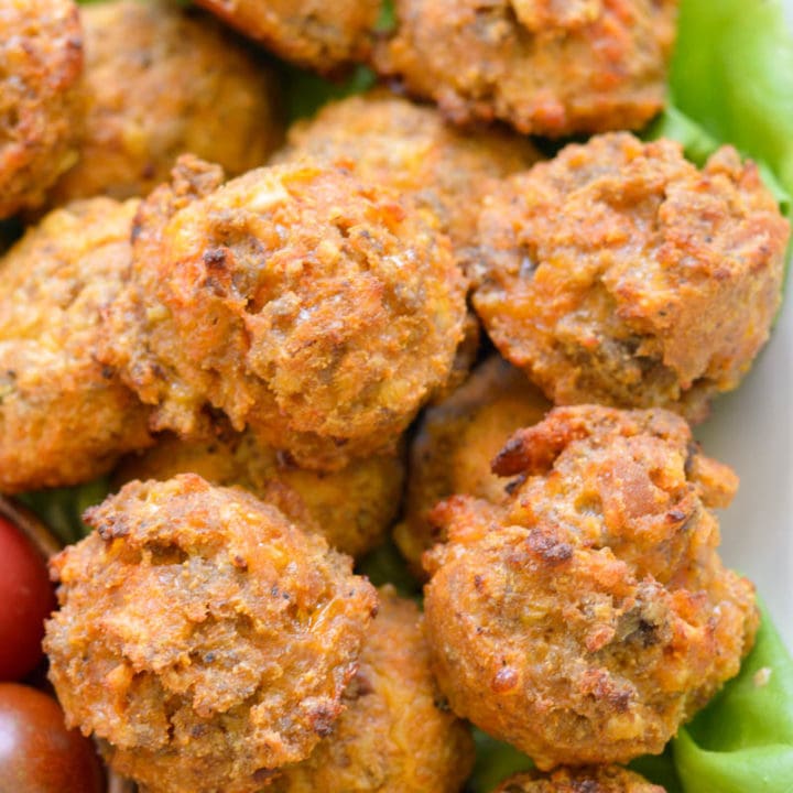 These delicious Bacon Cheeseburger Bites are perfect for a kid-friendly keto meal. Gluten-free, nut free, easy to meal prep, and under 1 net carb each!