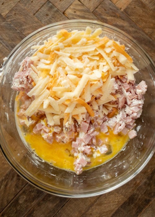 These Keto Ham and Cheese Bites are only 1.5 net carbs each, and are great warm or cold! This is one of the best keto recipes!