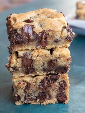 chocolate chip cookie bars on a gray table