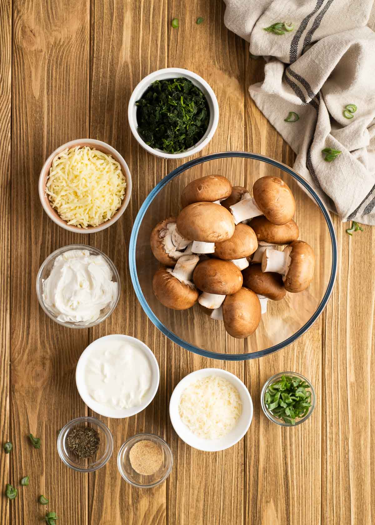 ingredients for the BEST vegetarian stuffed mushrooms with spinach